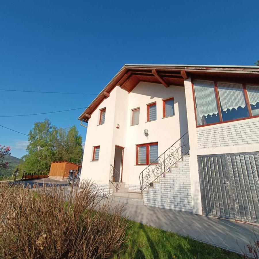 Holiday Home Green Sarajevo Extérieur photo