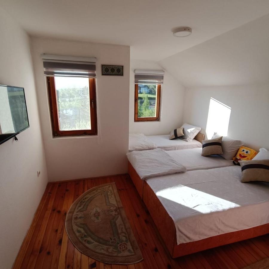 Holiday Home Green Sarajevo Extérieur photo