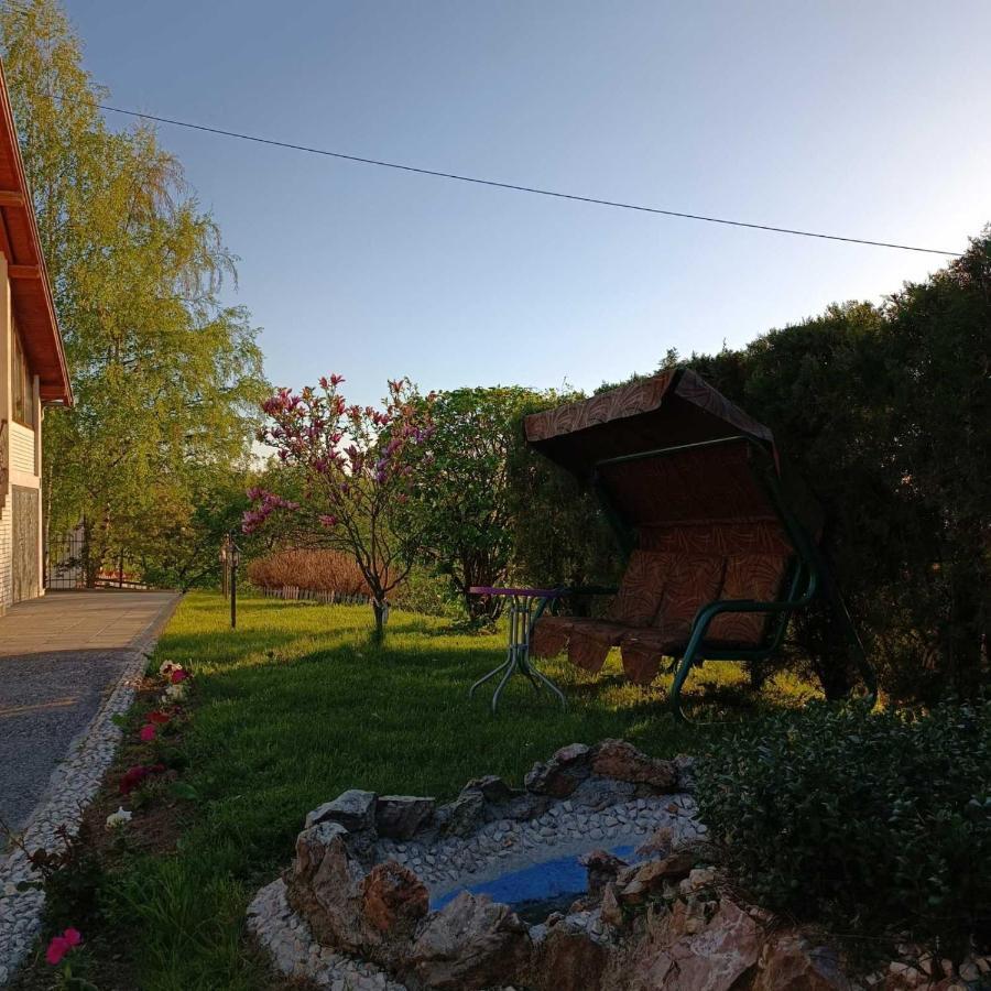 Holiday Home Green Sarajevo Extérieur photo