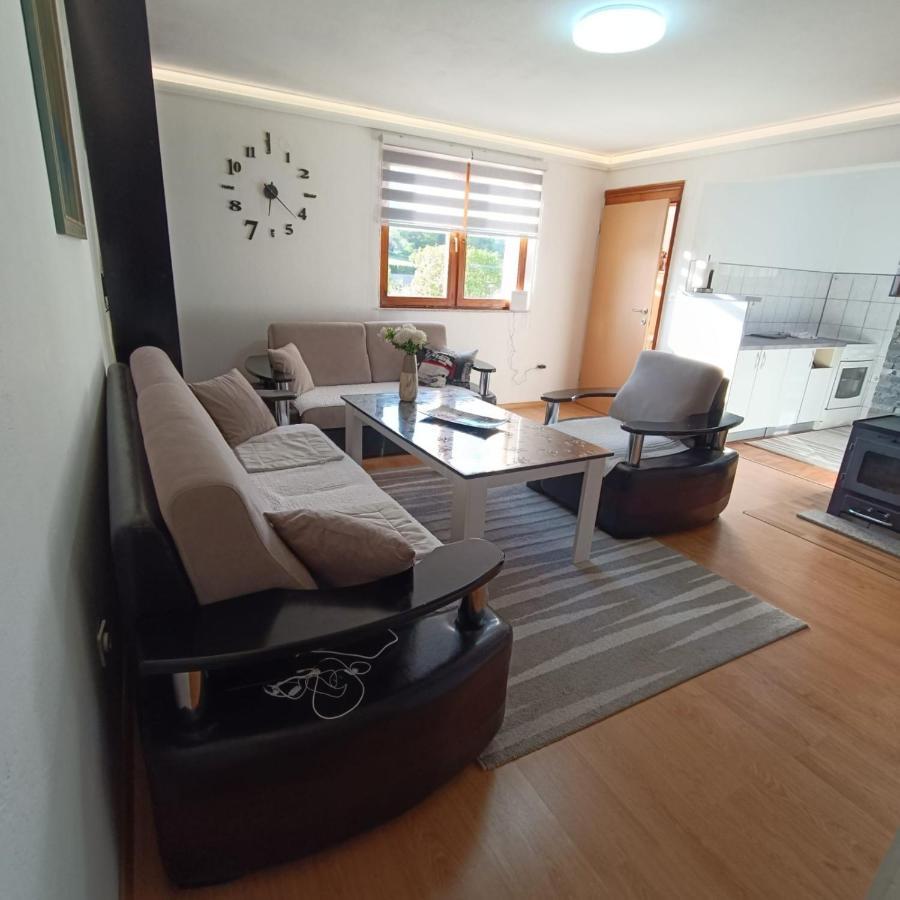 Holiday Home Green Sarajevo Extérieur photo